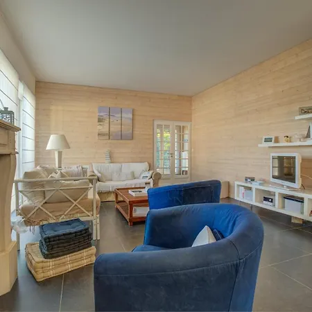 Abatille House