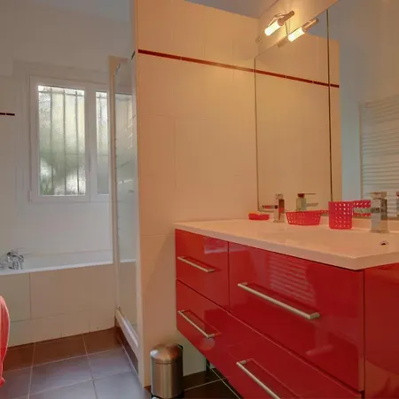 Maison Des Abatilles- Bassin 펜션 *